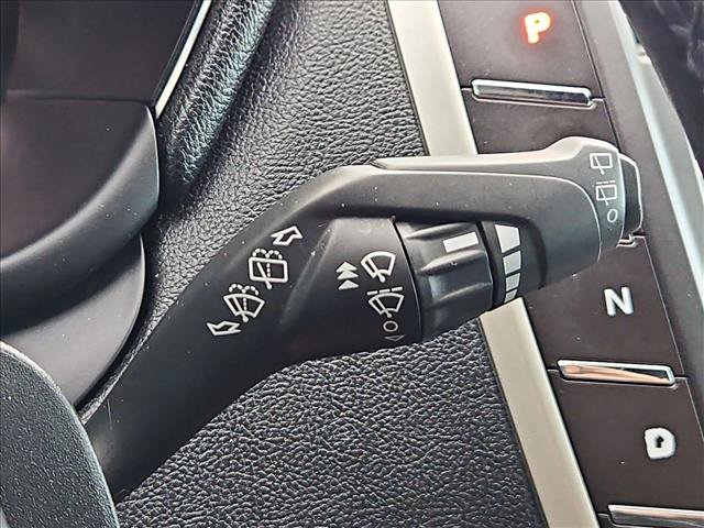 Used 2018 Lincoln MKC Select w/ Select Plus Package FWD image 23
