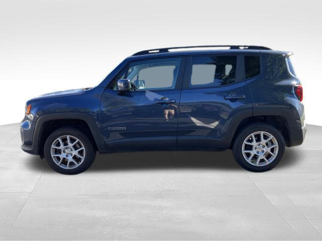 Used 2020 Jeep Renegade Latitude w/ Cold Weather Group AWD/4WD image 9