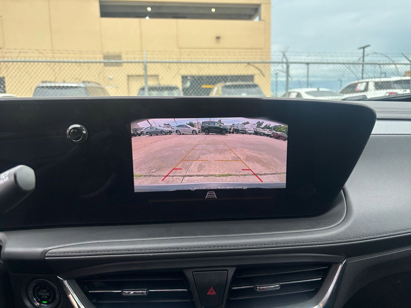 Used 2025 Buick Encore GX Preferred FWD image 22