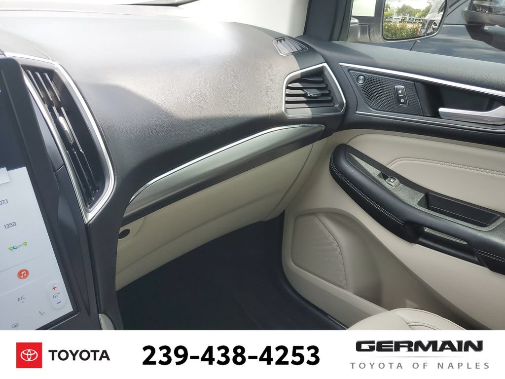 Used 2022 Ford Edge Titanium AWD/4WD image 36