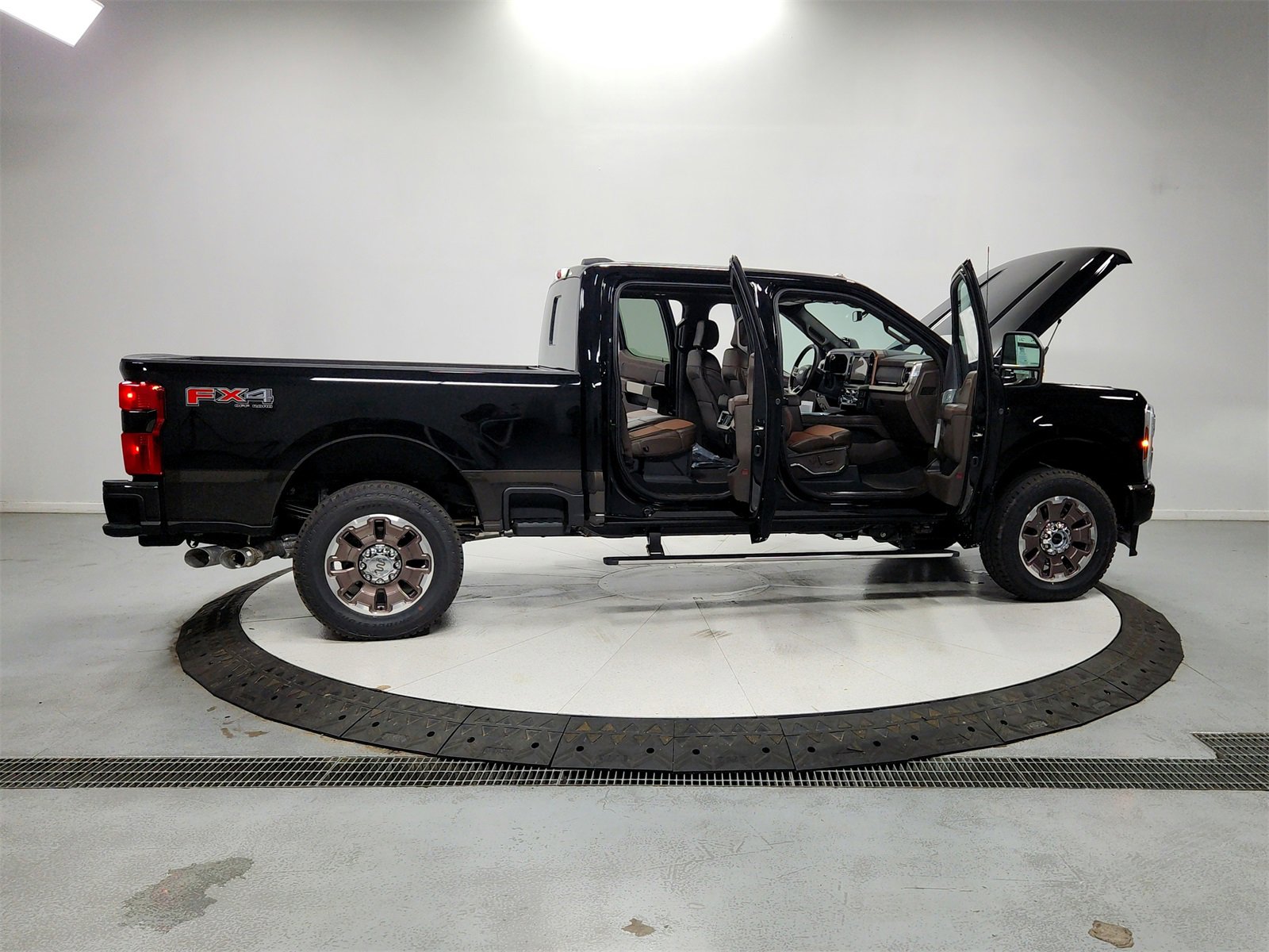 New 2025 Ford F250 King Ranch image 18