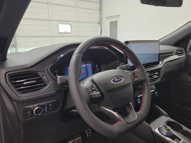 Used 2023 Ford Escape ST-Line w/ Tech Pack #1 AWD/4WD image 21