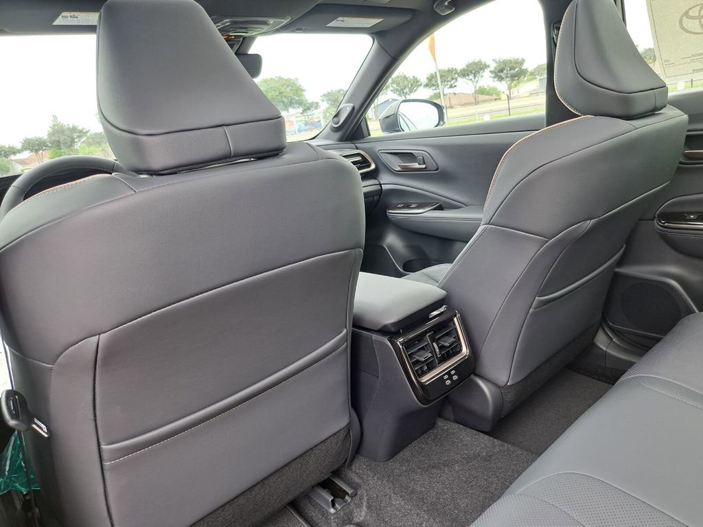 New 2026 Toyota Crown Platinum AWD/4WD image 22