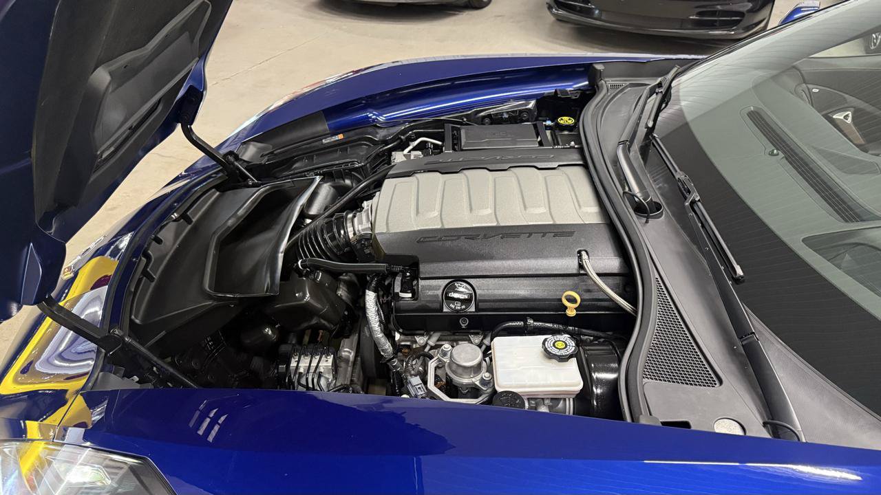 Used 2017 Chevrolet Corvette Stingray Coupe w/ 2LT Preferred Equipment Group RWD image 43