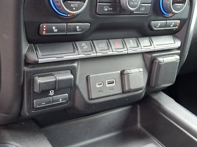 Used 2022 Chevrolet Silverado 1500 LT Trail Boss w/ Convenience Package II AWD/4WD image 31