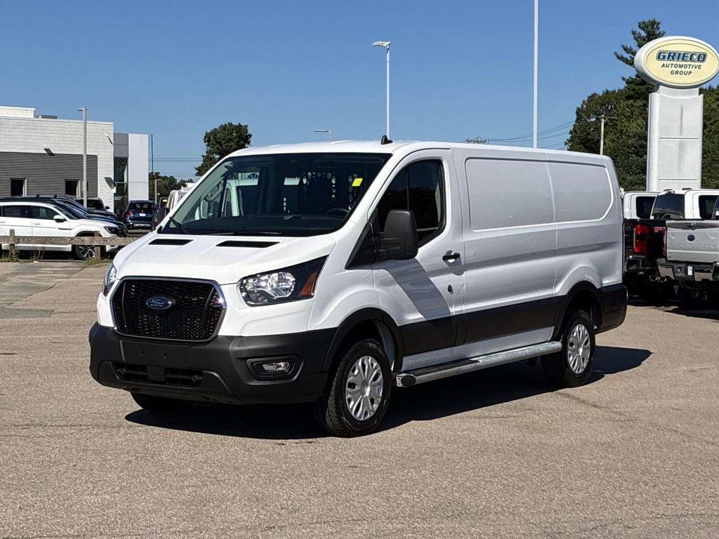 Used 2025 Ford Transit 250 Low Roof w/ Exterior Upgrade Package RWD image 3