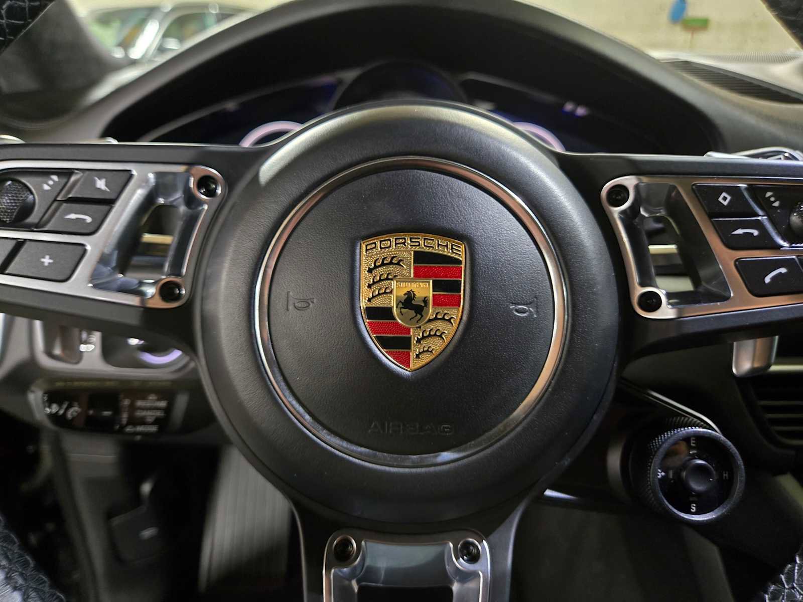 Used 2021 Porsche Cayenne Turbo S AWD/4WD image 24