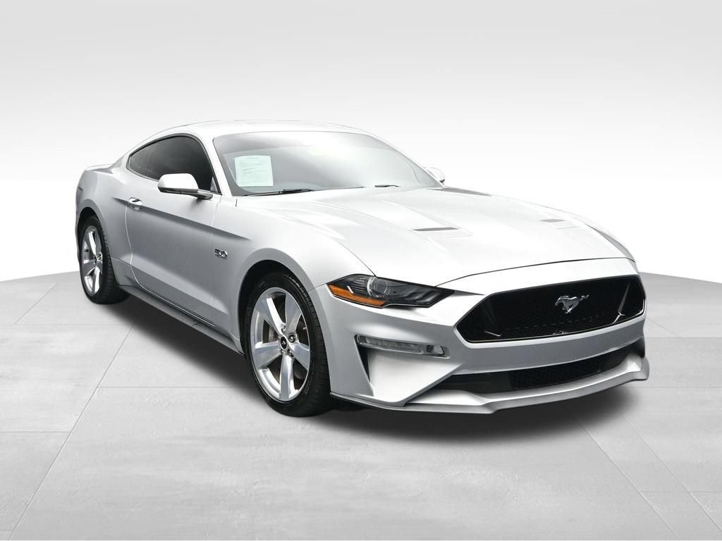 Used 2019 Ford Mustang GT Premium w/ Equipment Group 401A RWD image 7