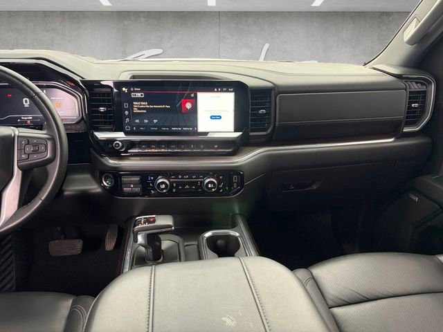 Certified 2024 GMC Sierra 1500 SLT AWD/4WD image 3