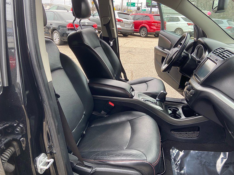 Used 2017 Dodge Journey GT image 18