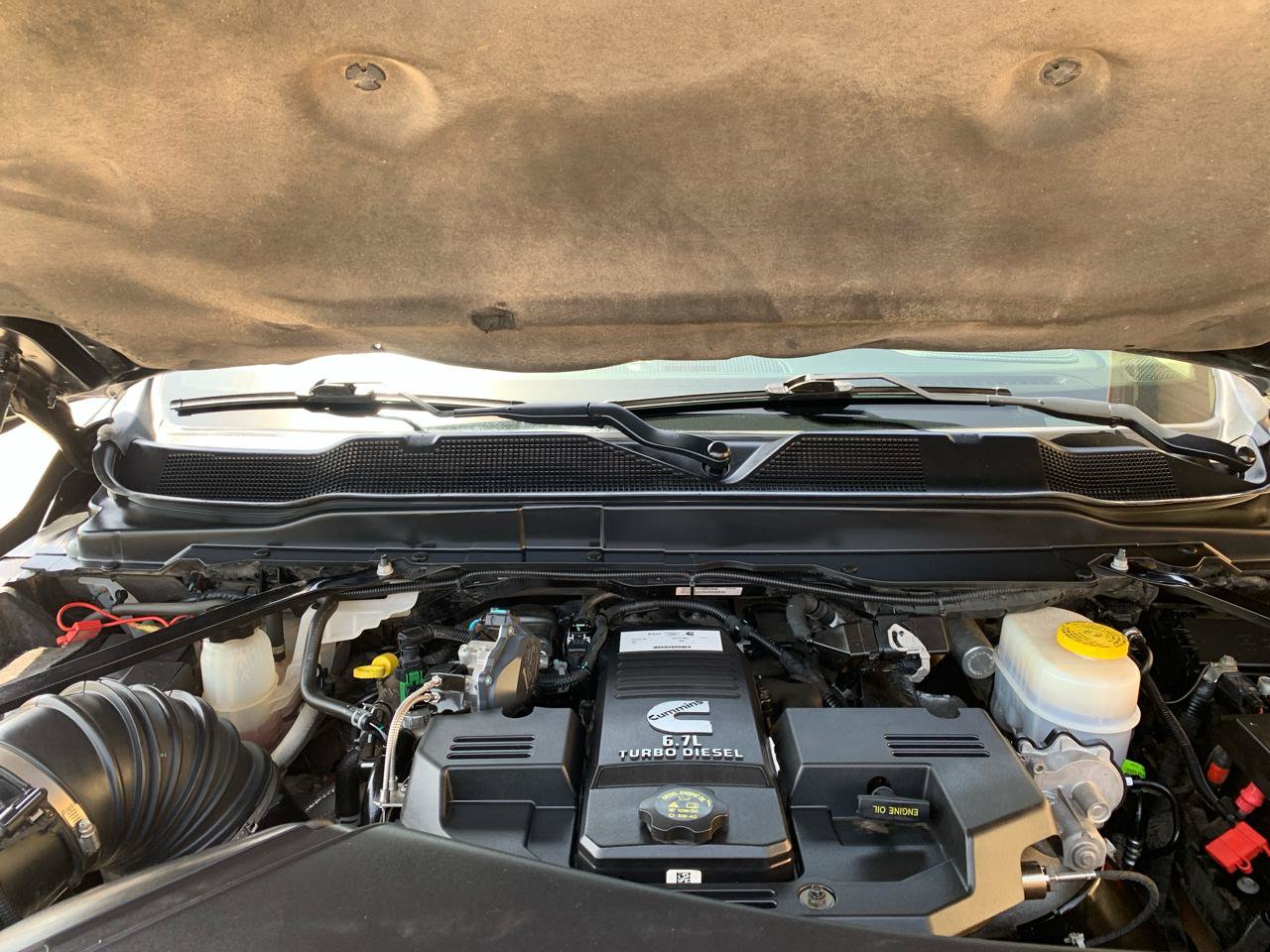 Used 2022 RAM 3500 Laramie AWD/4WD image 9