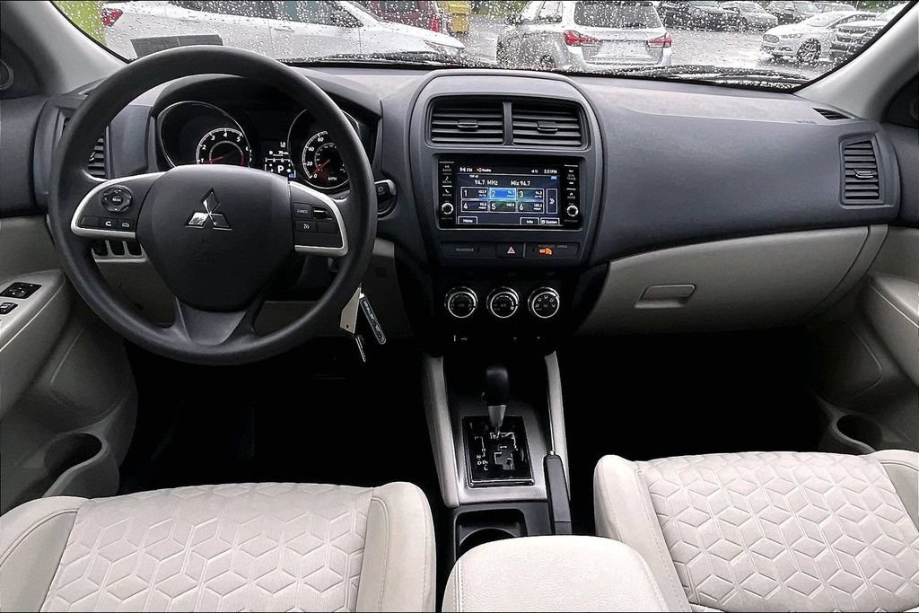 Used 2021 Mitsubishi Outlander Sport ES AWD/4WD image 14