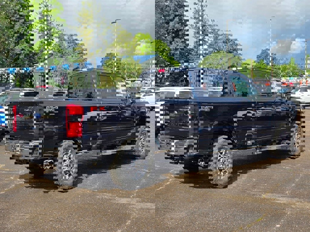 New 2025 Ford F350 Lariat w/ FX4 Off-Road Package image 30