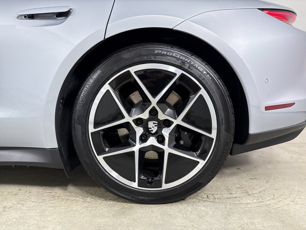 New 2026 Porsche Taycan AWD/4WD image 14