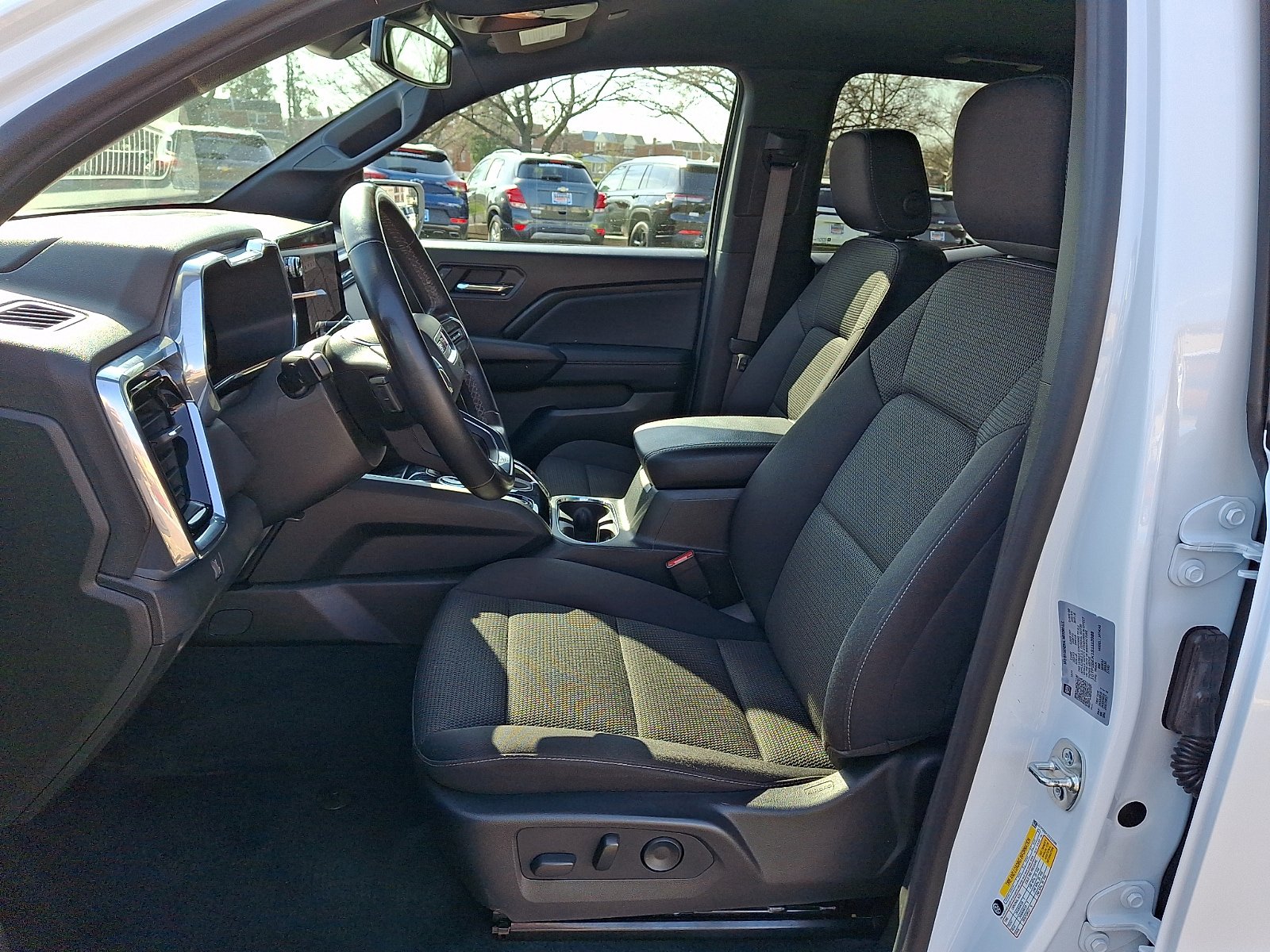 Used 2025 GMC Canyon Elevation w/ Convenience Package AWD/4WD image 13