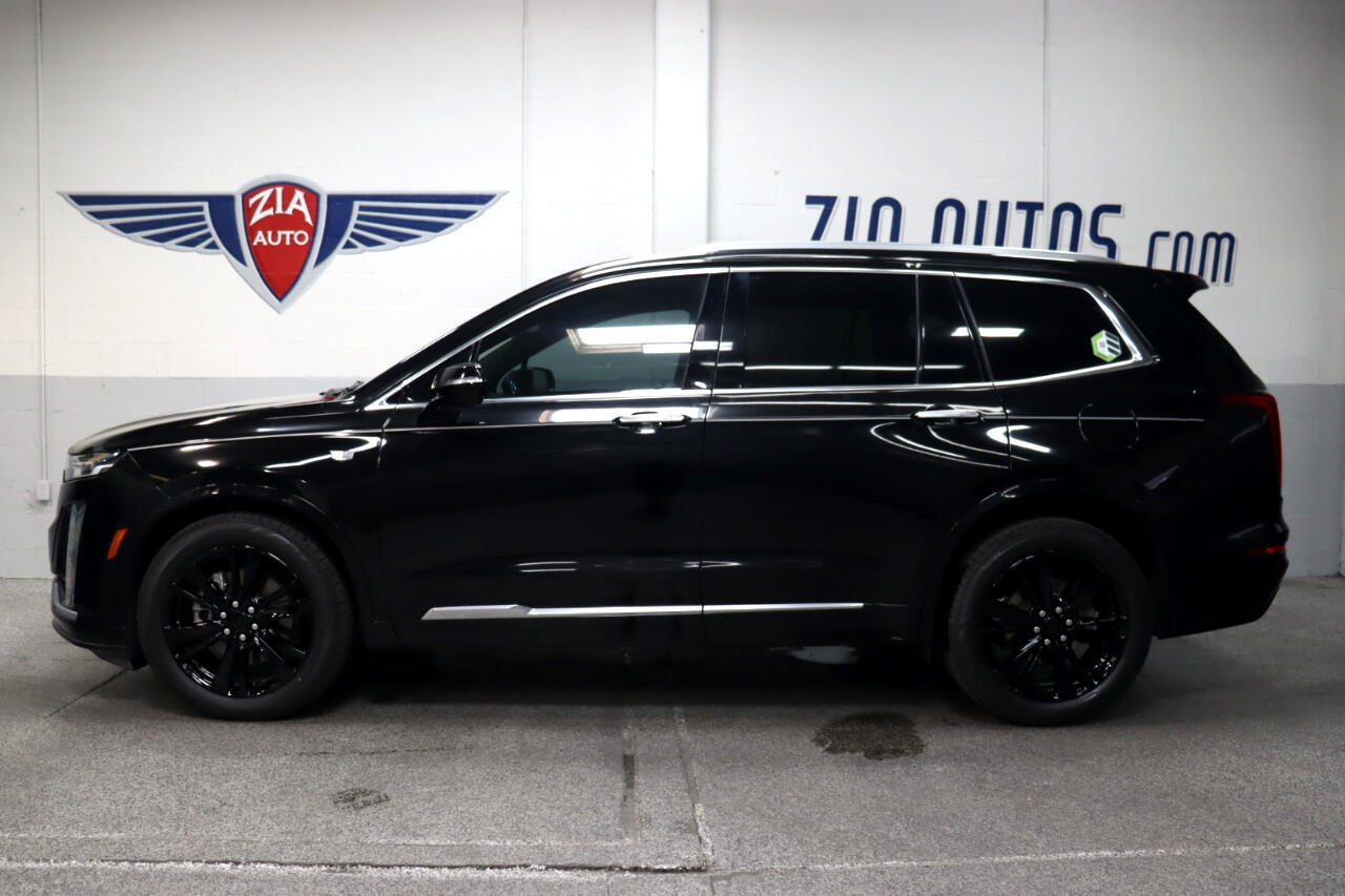 Used 2022 Cadillac XT6 Premium Luxury image 2