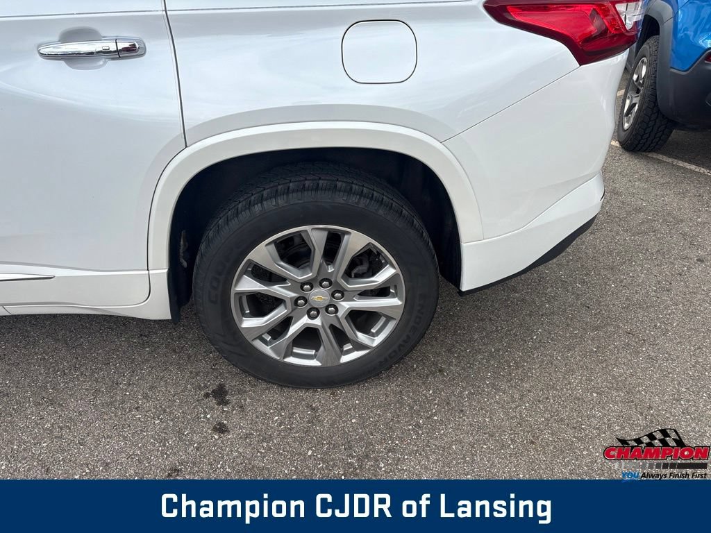 Used 2019 Chevrolet Traverse Premier w/ Driver Confidence II Package FWD image 35