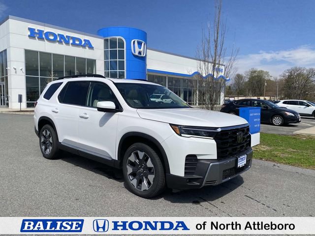 New 2026 Honda Pilot Touring image 1
