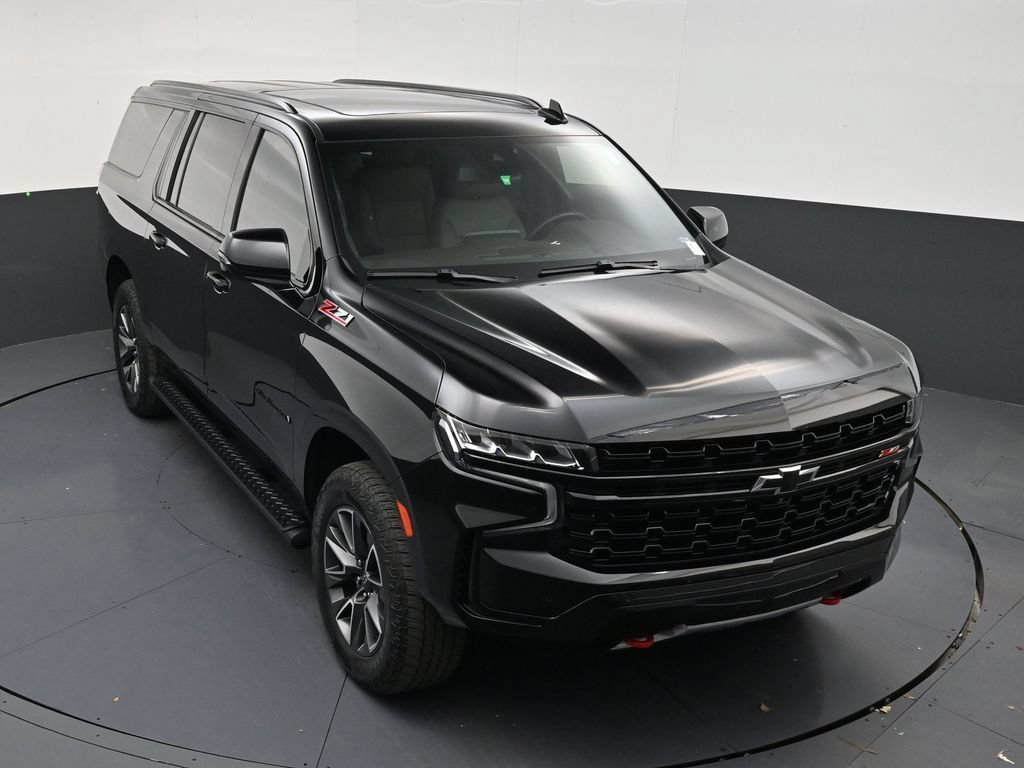 Used 2023 Chevrolet Suburban Z71 w/ Luxury Package AWD/4WD image 18