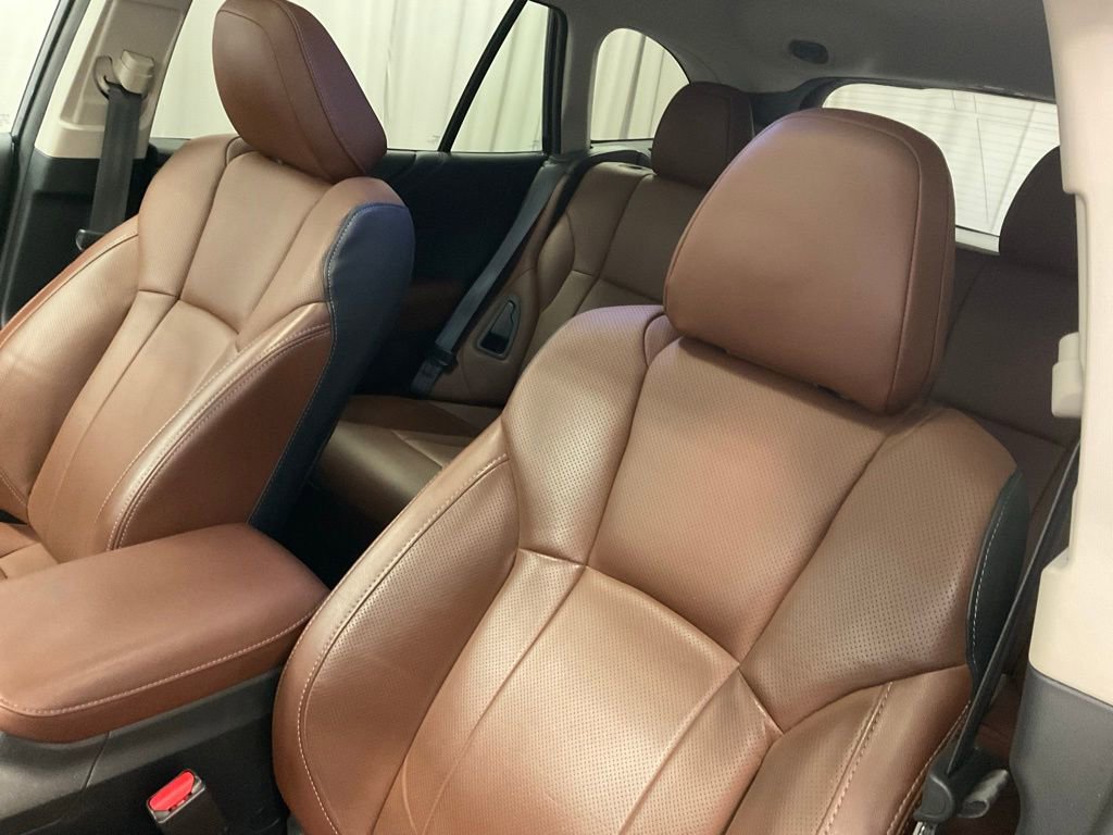Used 2024 Subaru Outback Touring w/ Popular Package #2 image 14