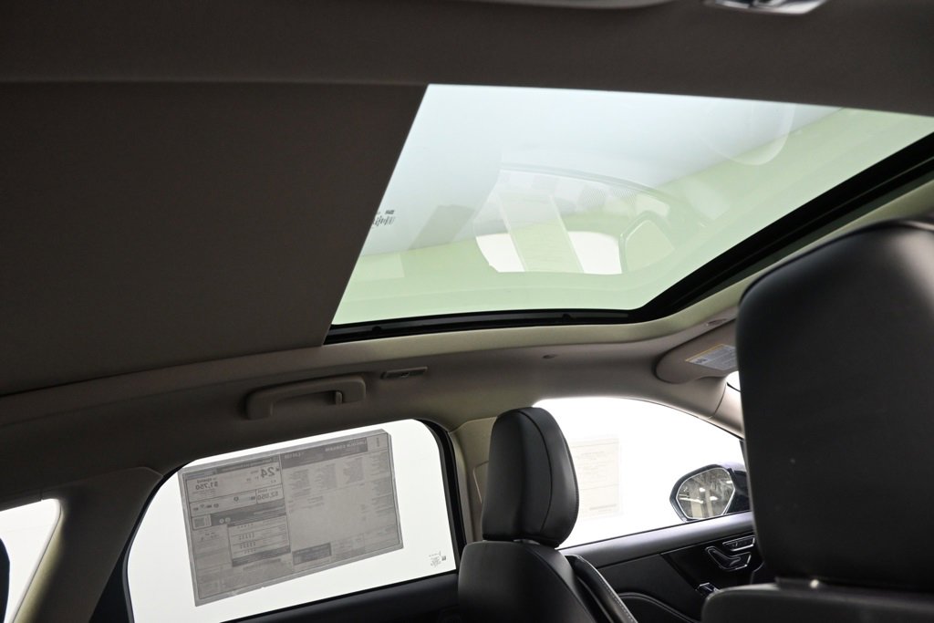 New 2026 Lincoln Corsair Reserve w/ Jet Appearance Package image 17