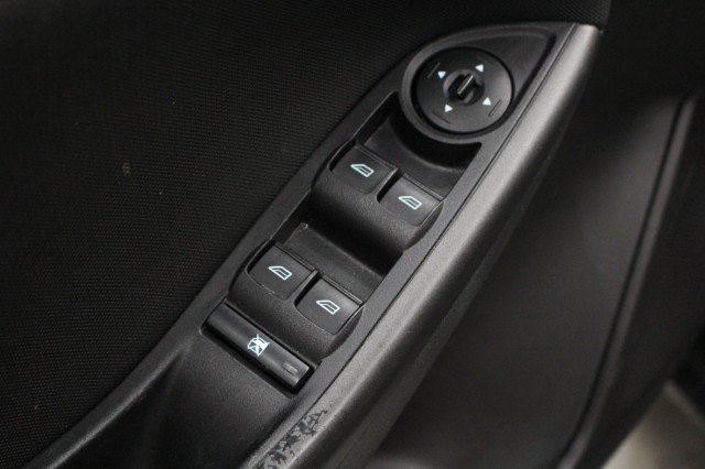 Used 2017 Ford Focus SEL image 21