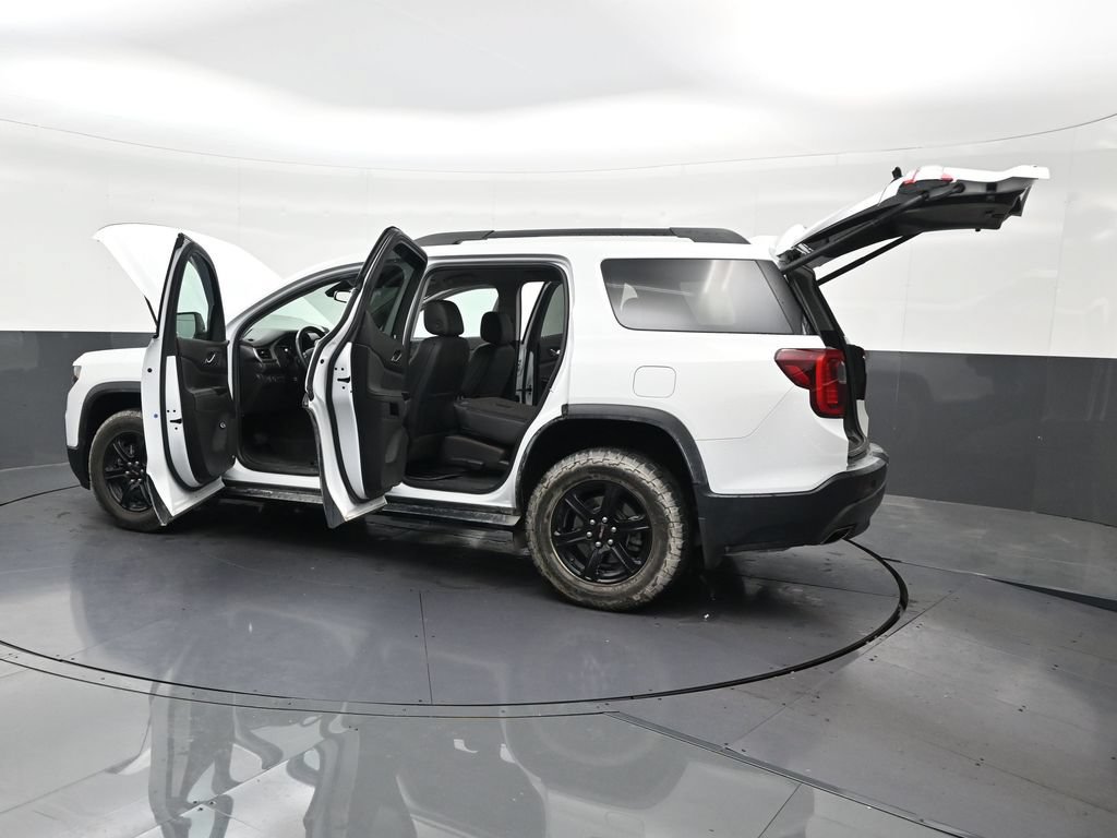 Used 2023 GMC Acadia AT4 w/ Technology Package AWD/4WD image 34