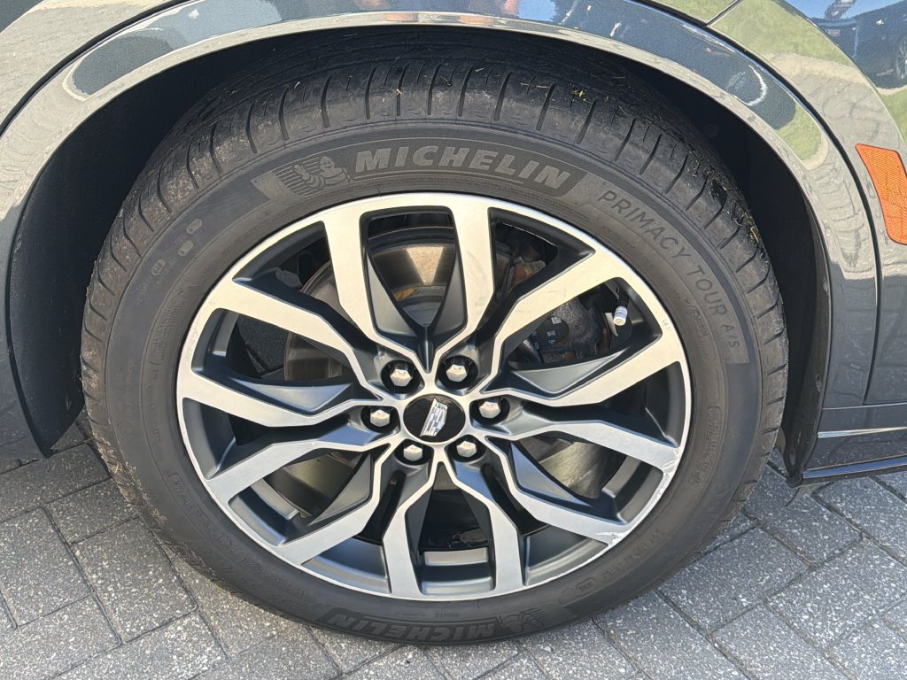 Certified 2021 Cadillac XT6 Sport AWD/4WD image 9