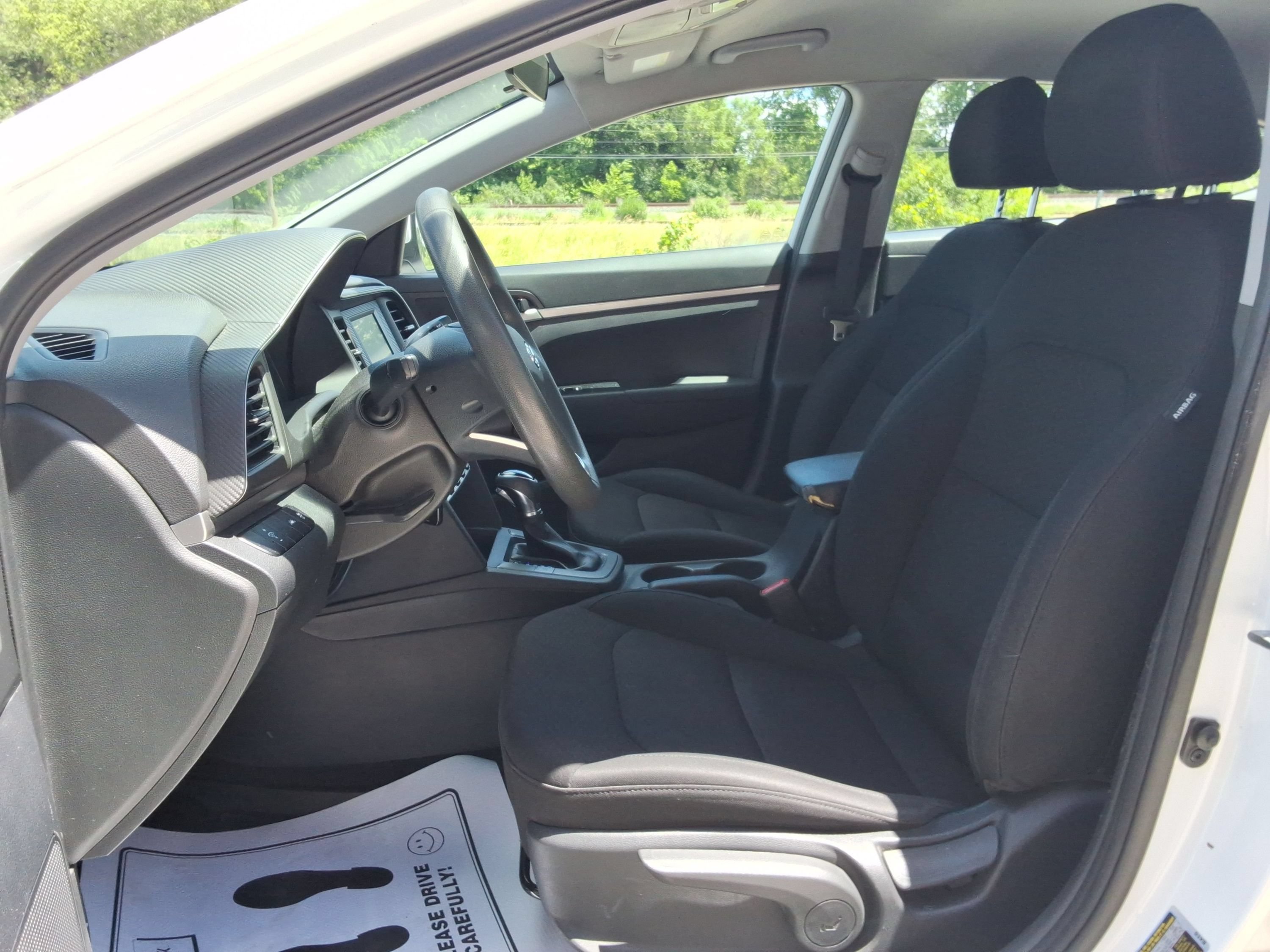 Used 2020 Hyundai Elantra SE w/ Cargo Package (C1) FWD image 28