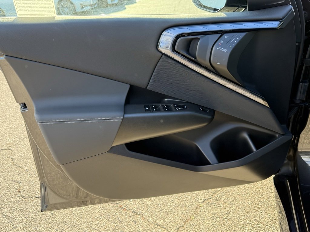 Used 2025 BMW X3 xDrive30i w/ M Sport Package image 19