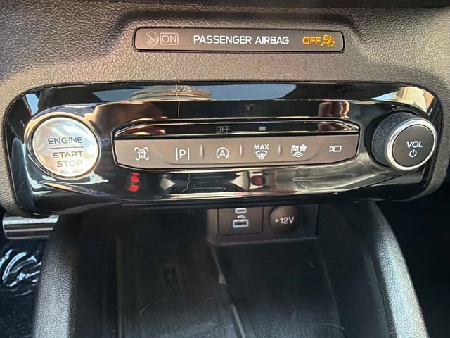 Used 2023 Ford Escape ST-Line Elite w/ Premium Technology Package AWD/4WD image 26