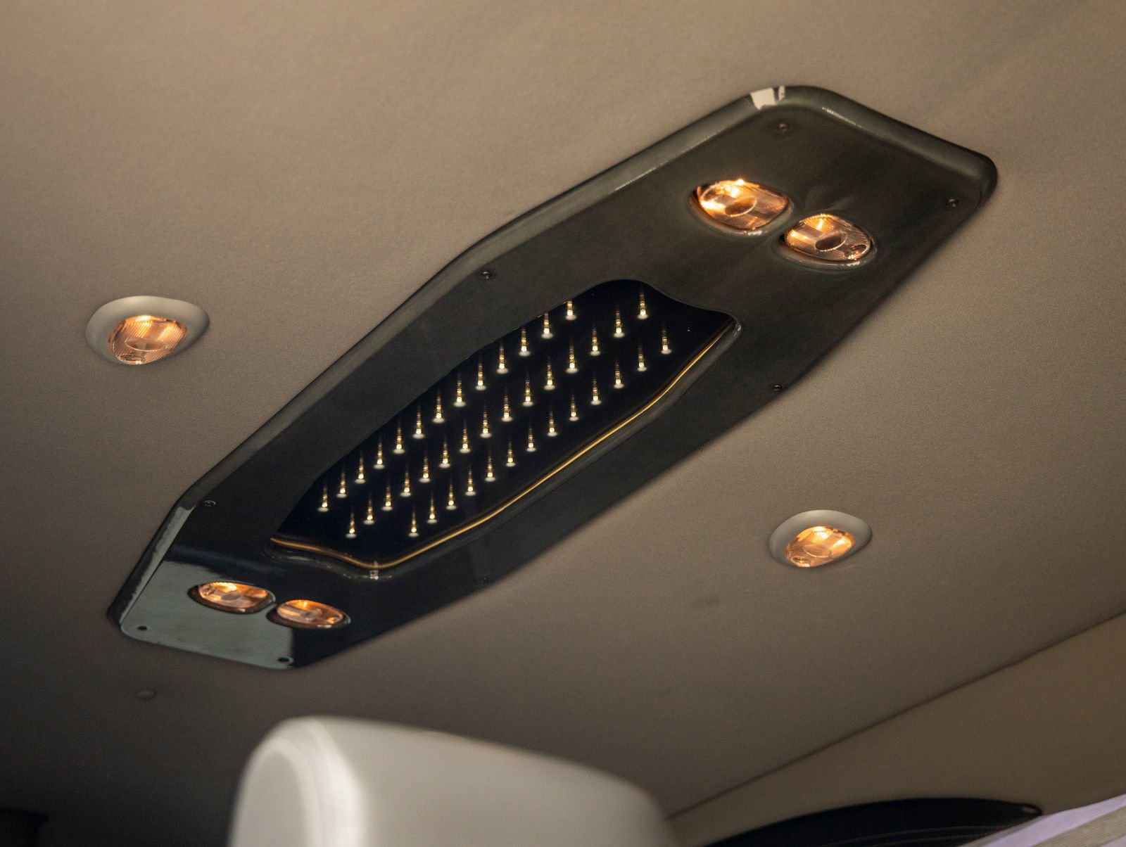 Used 2020 Mercedes-Benz Sprinter 2500 image 33