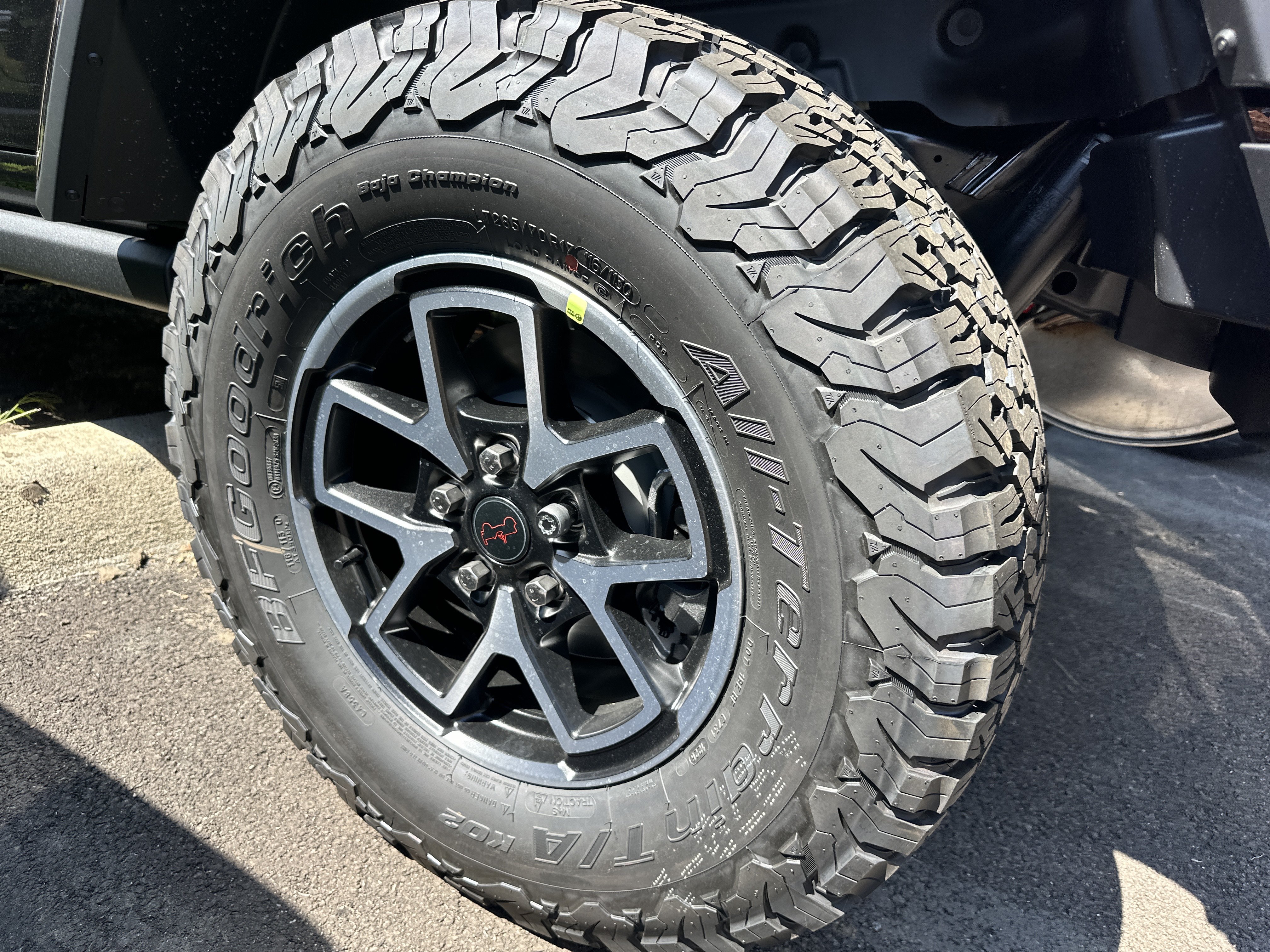 New 2027 Jeep Wrangler Unlimited Rubicon AWD/4WD image 34