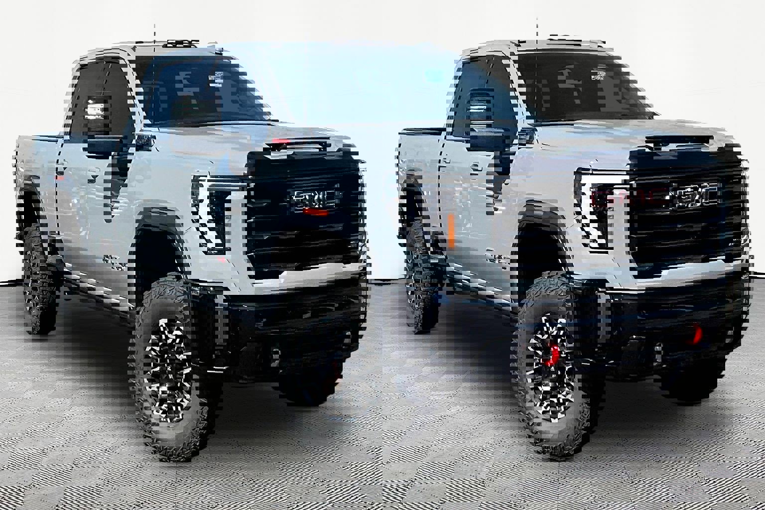 Used 2024 GMC Sierra 2500 AT4X image 3