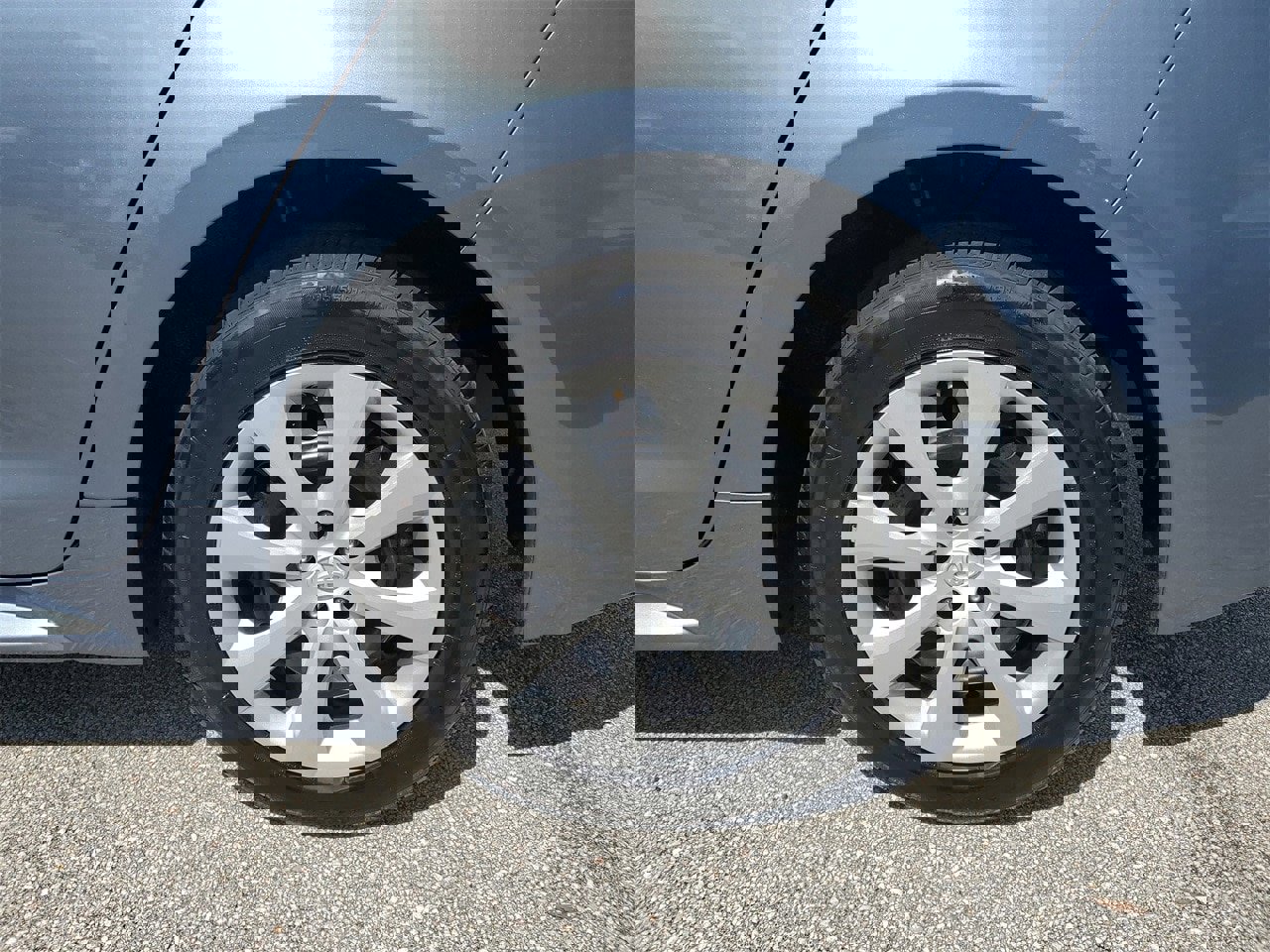 Used 2024 Toyota Corolla LE image 8