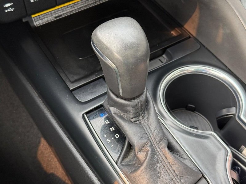 Used 2019 Toyota Camry XSE w/ Driver Assist Package FWD image 27