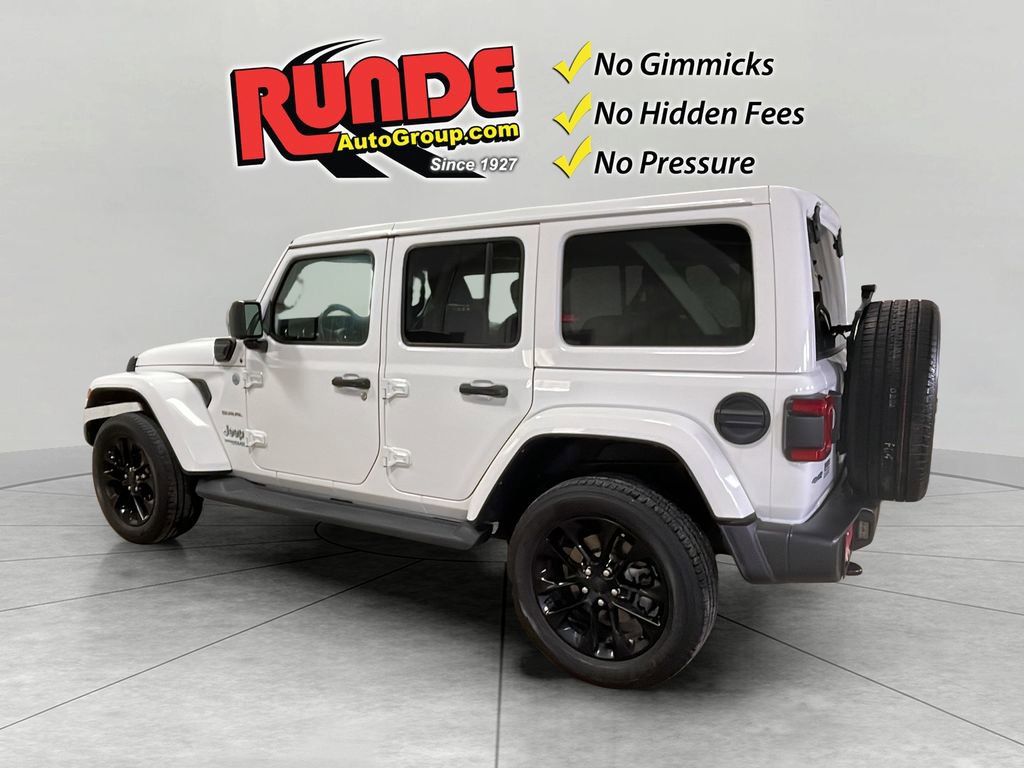Used 2021 Jeep Wrangler Unlimited Sahara w/ Cold Weather Group image 4