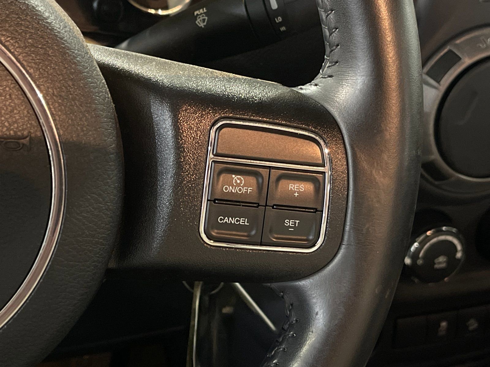 Used 2016 Jeep Wrangler Sport w/ Quick Order Package 24S AWD/4WD image 25