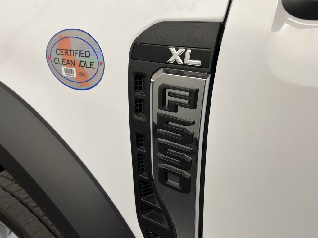 New 2026 Ford F550 4x4 Regular Cab Super Duty image 27