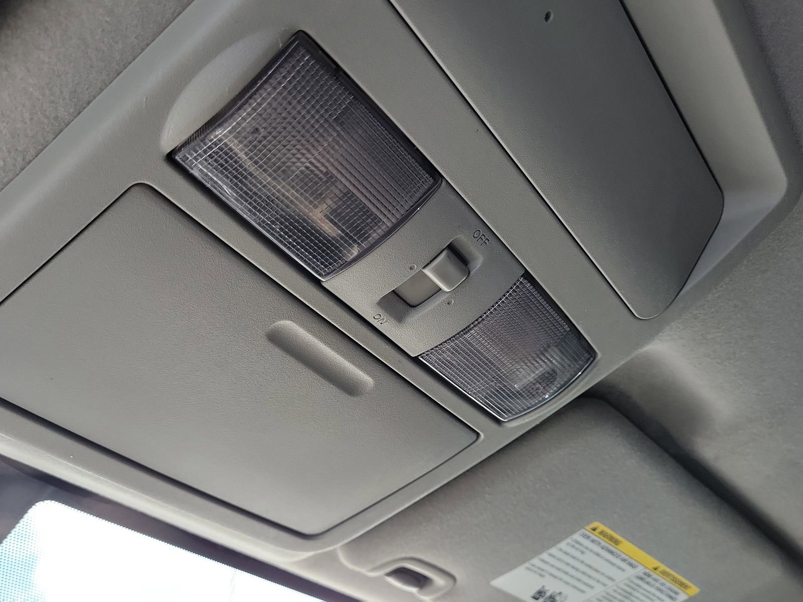Used 2014 Nissan Frontier SV RWD image 31