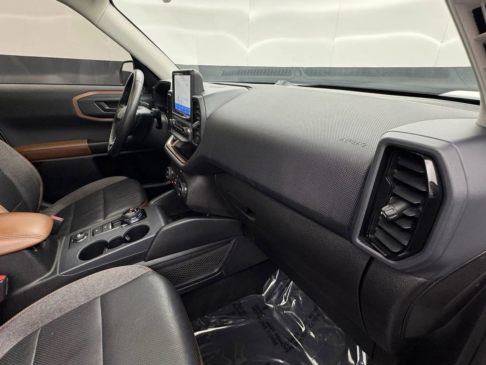 Used 2021 Ford Bronco Sport Outer Banks w/ Outer Banks Package AWD/4WD image 29
