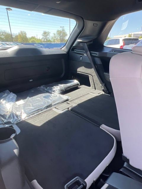 New 2026 Volvo XC90 B5 Core AWD/4WD image 33