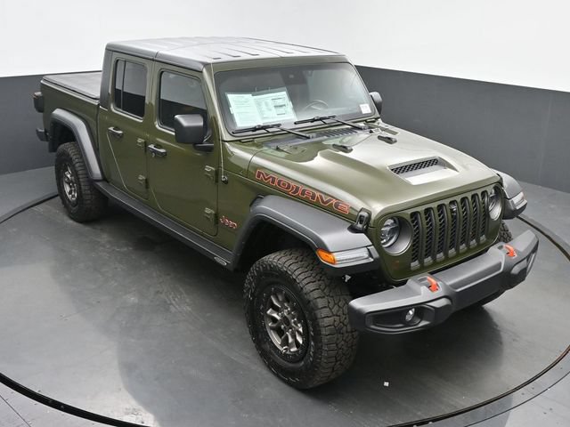 Used 2022 Jeep Gladiator Mojave w/ Dual Top Group AWD/4WD image 41