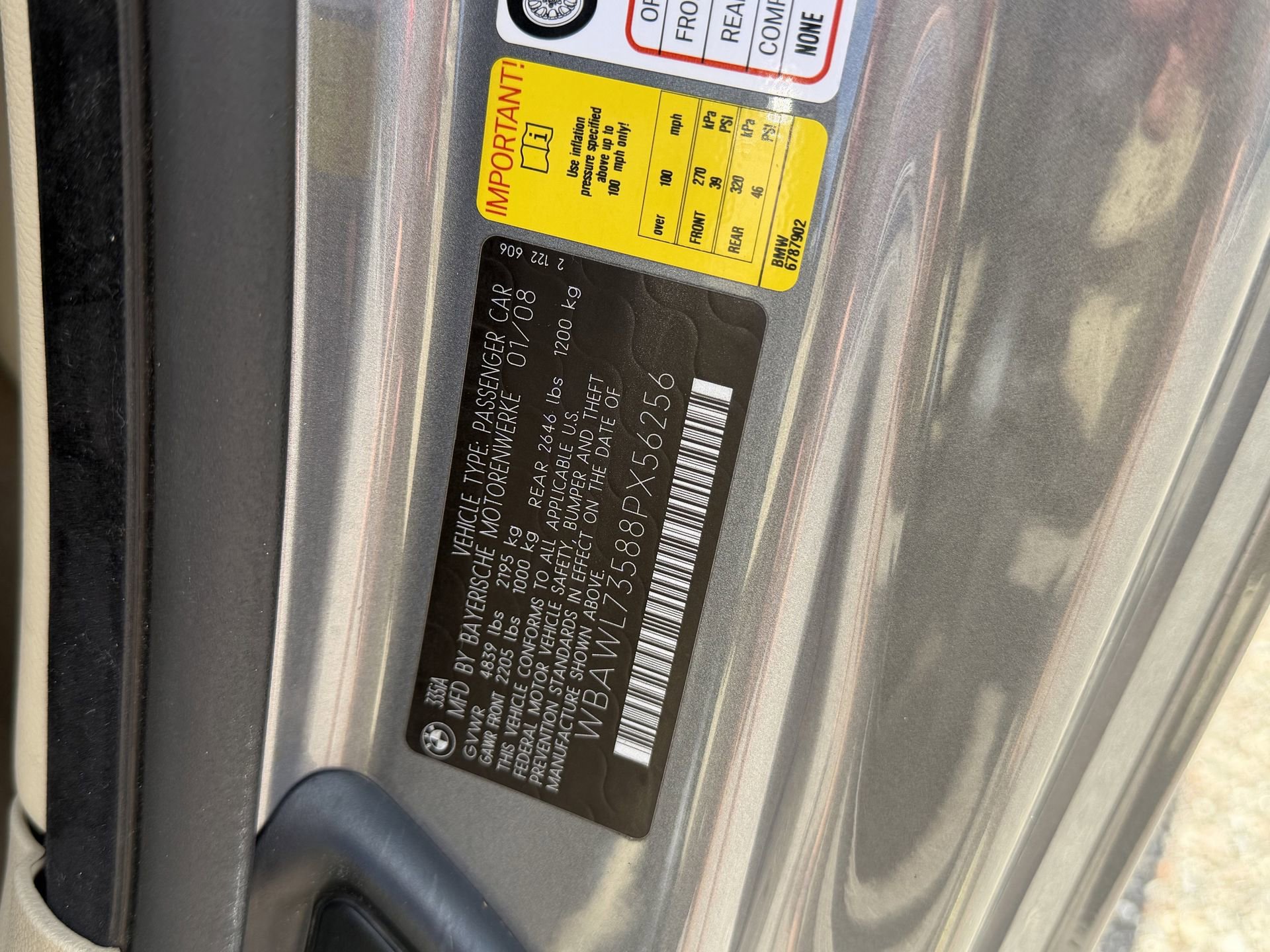 Used 2008 BMW 335i Convertible image 28