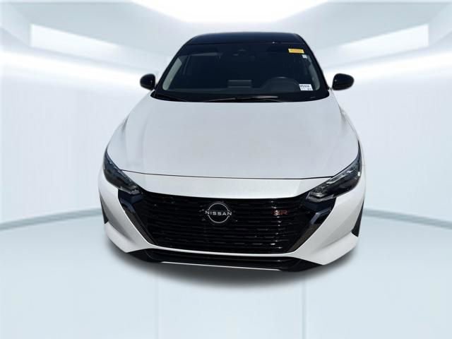 Certified 2024 Nissan Sentra SR FWD image 2