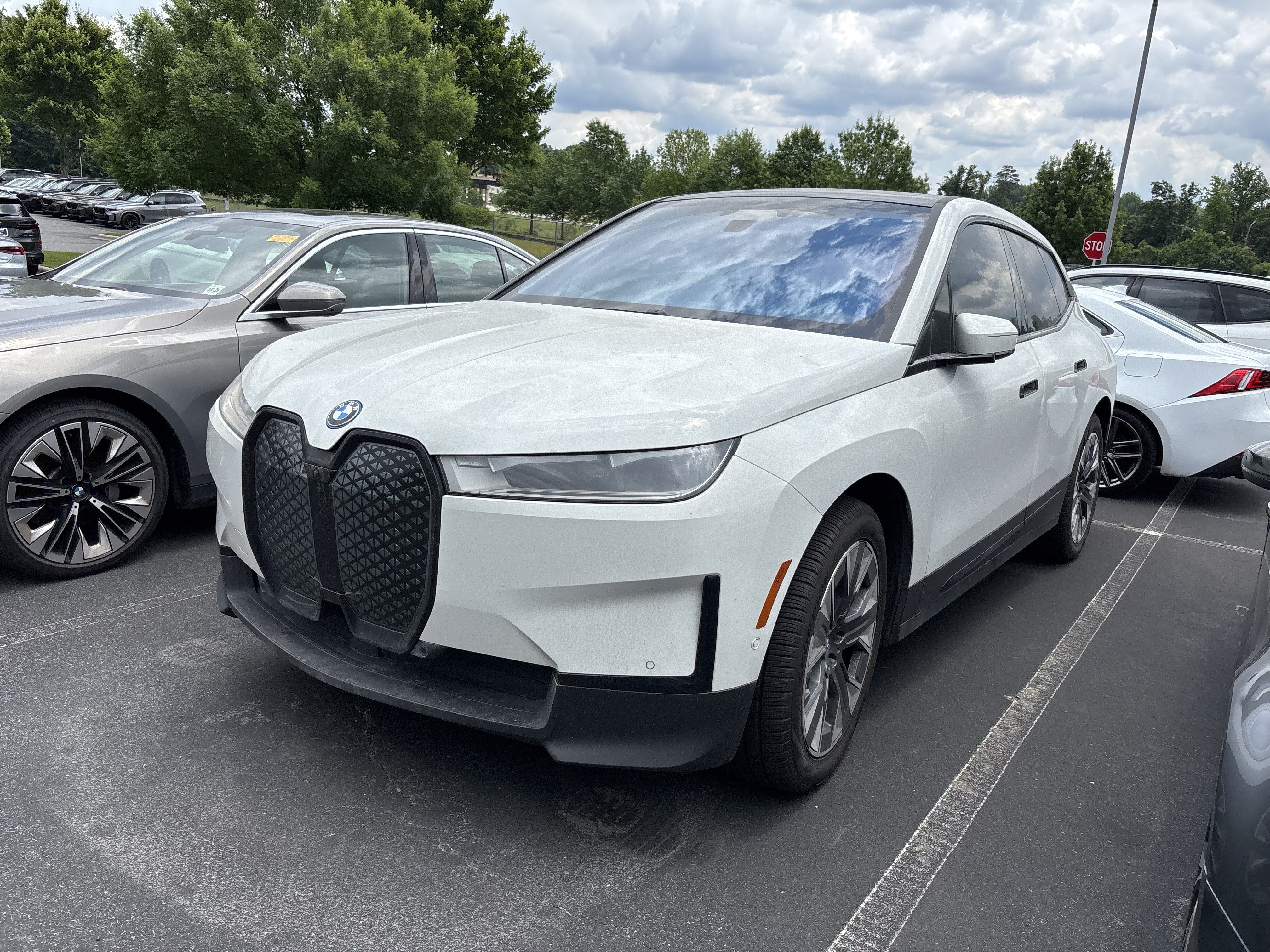 Certified 2024 BMW iX xDrive50 AWD/4WD image 12