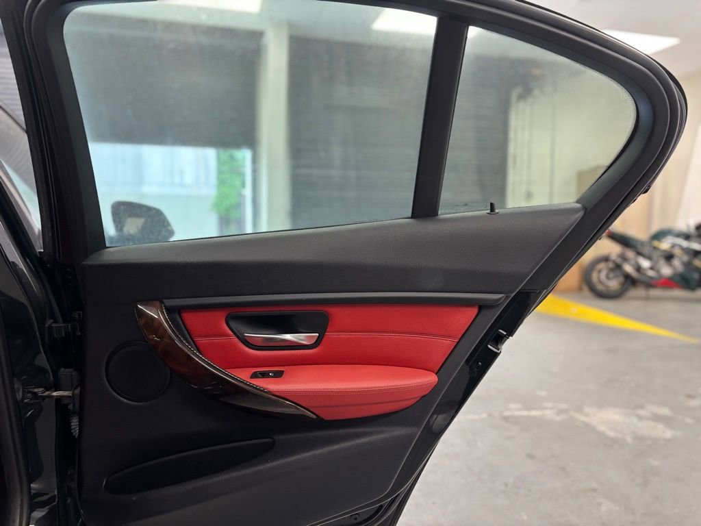 Used 2015 BMW 328d xDrive Sedan image 15