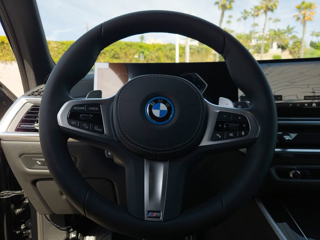 New 2026 BMW X5 xDrive50e w/ M Sport Package image 14