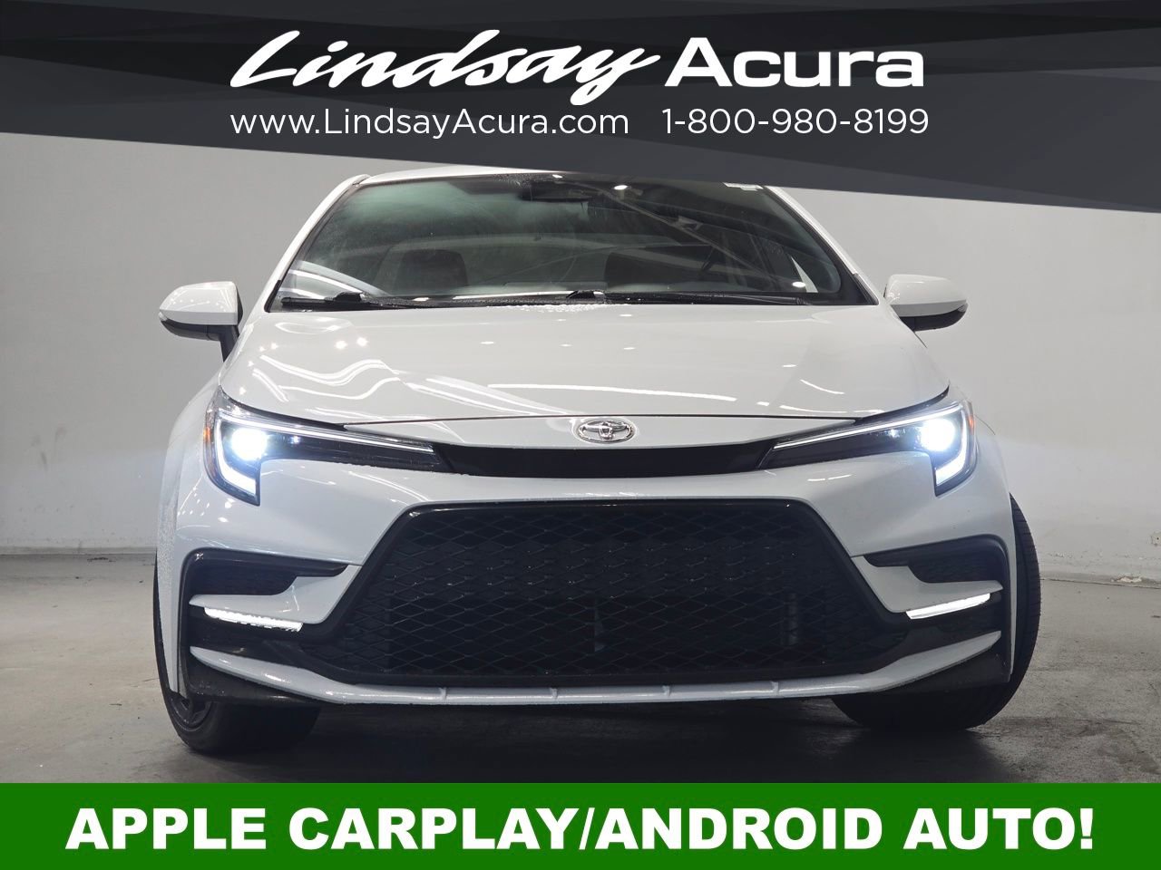 Used 2024 Toyota Corolla SE image 2