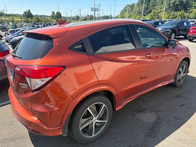 Used 2020 Honda HR-V Touring image 3